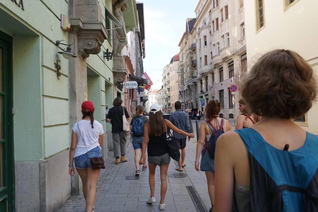 Budapest Garden Hostel Екстер'єр фото