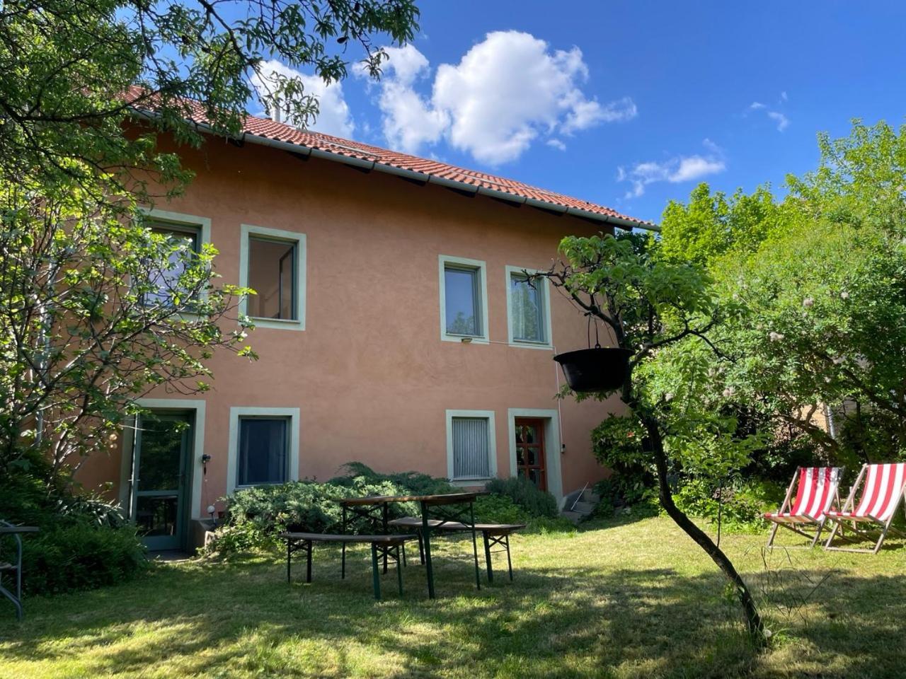 Budapest Garden Hostel Екстер'єр фото